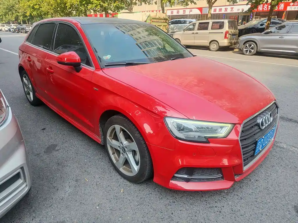 Фото 2 - Audi A3