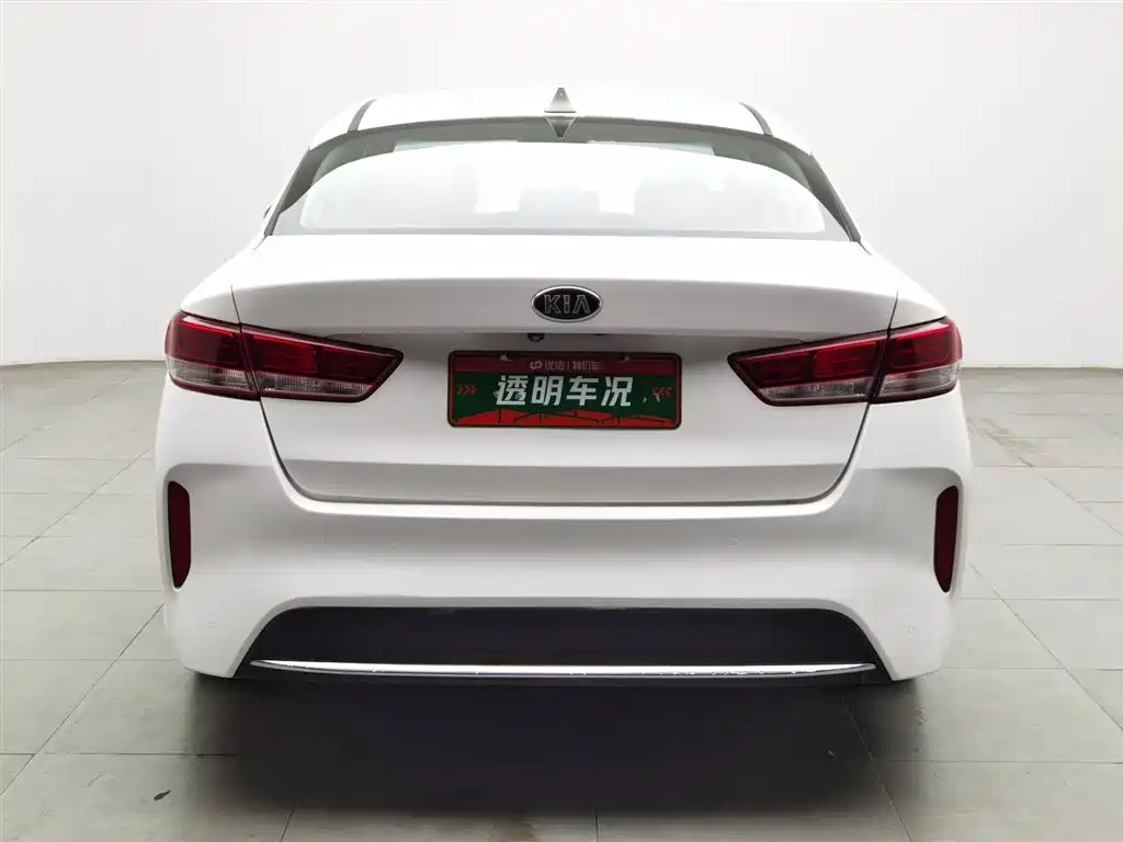 Kia K5 2016 2.0L Hybrid GLS фото 4