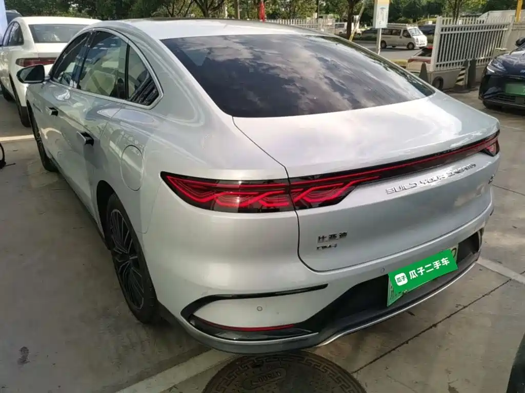 BYD HAN