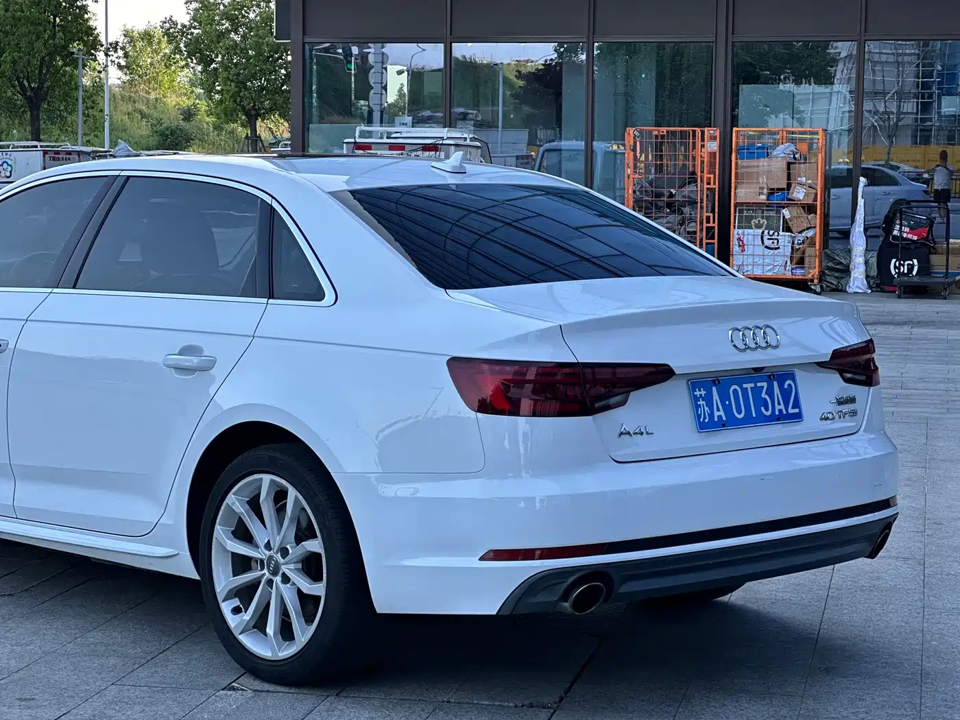 Audi A4L 2018 30th Anniversary 40 TFSI Fashion фото 4
