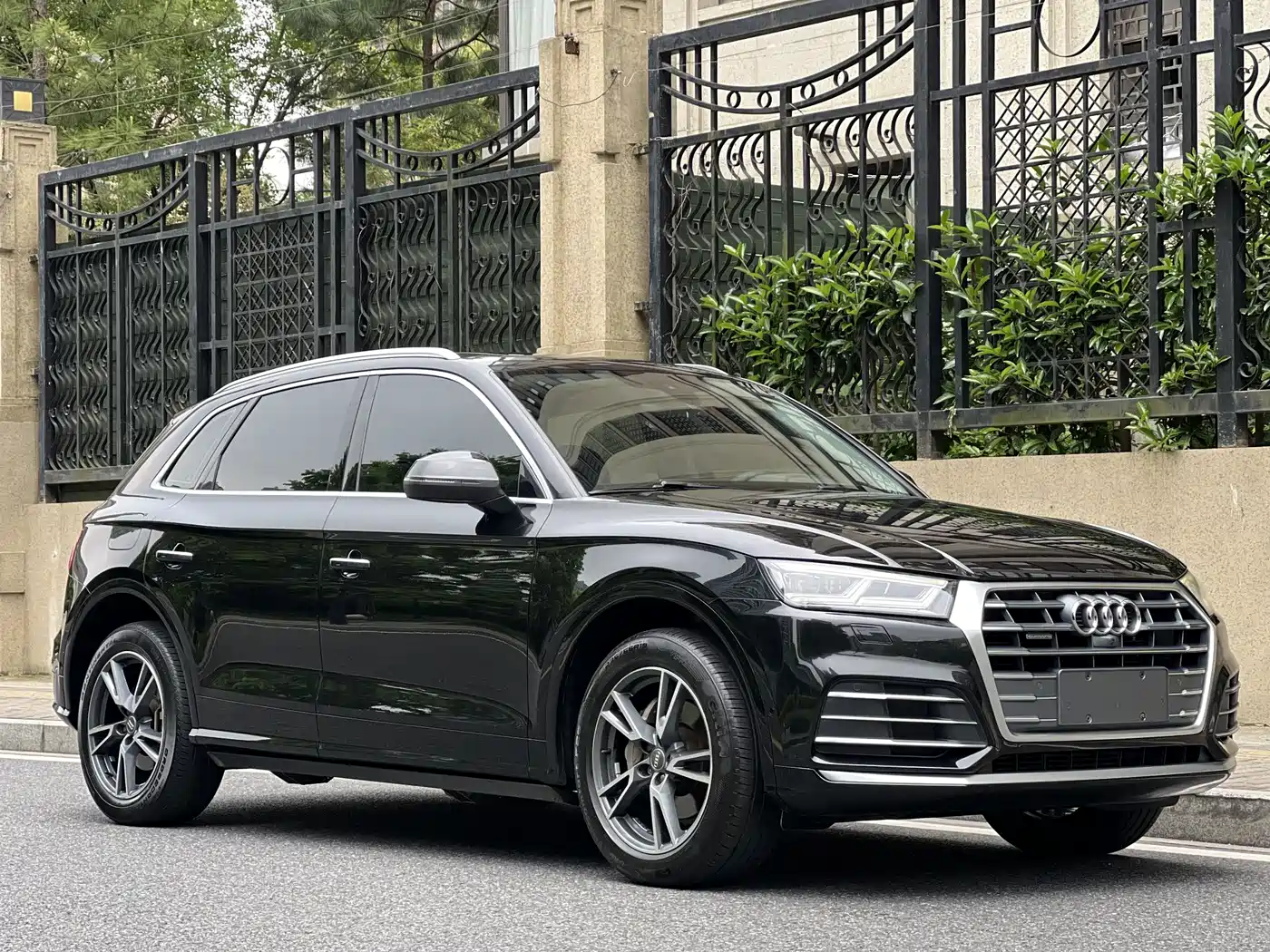 Audi Q5L 2020 45 TFSI Exclusive Fashion фото 3
