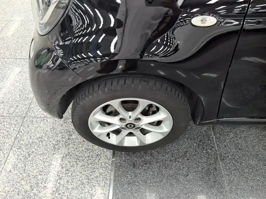 smart forfour 2018 2018 1.0L 52kW Agile Edition