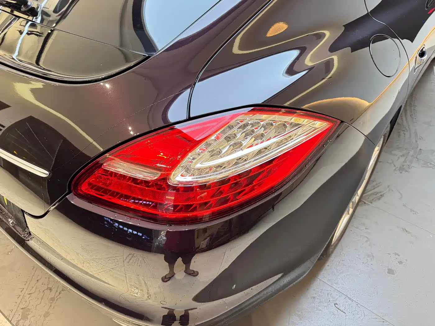 Porsche Panamera 2010 Porsche Panamera Turbo 4.8T фото 21