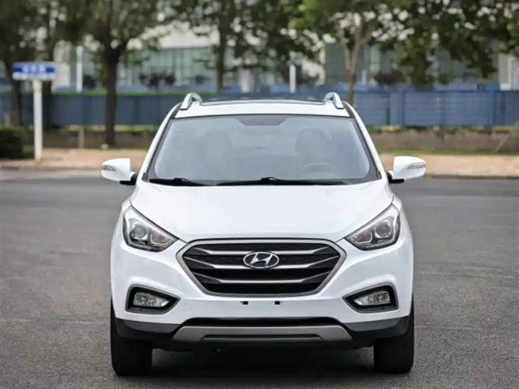 Hyundai Beijing Hyundai ix35 2013 2.0L Automatic 2WD Comfort GL China V фото 2