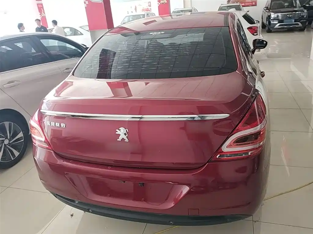 Peugeot 308 2014 Model Joy Edition Classic 1.6L Automatic Trend Style фото 6