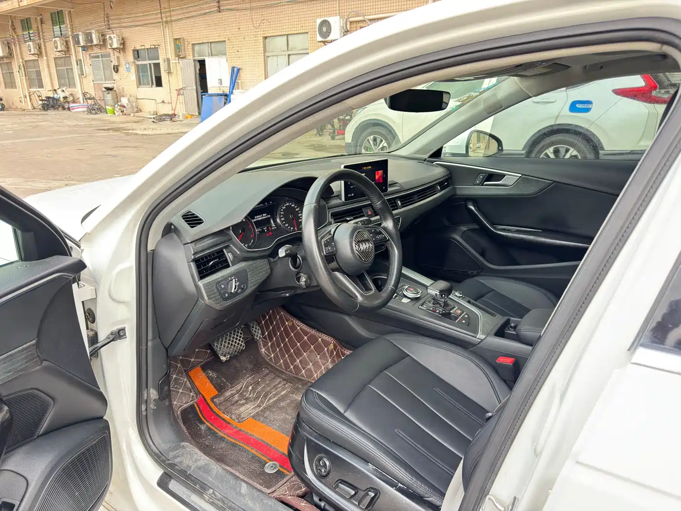 Audi A4L 2017 40 TFSI Style Edition фото 4