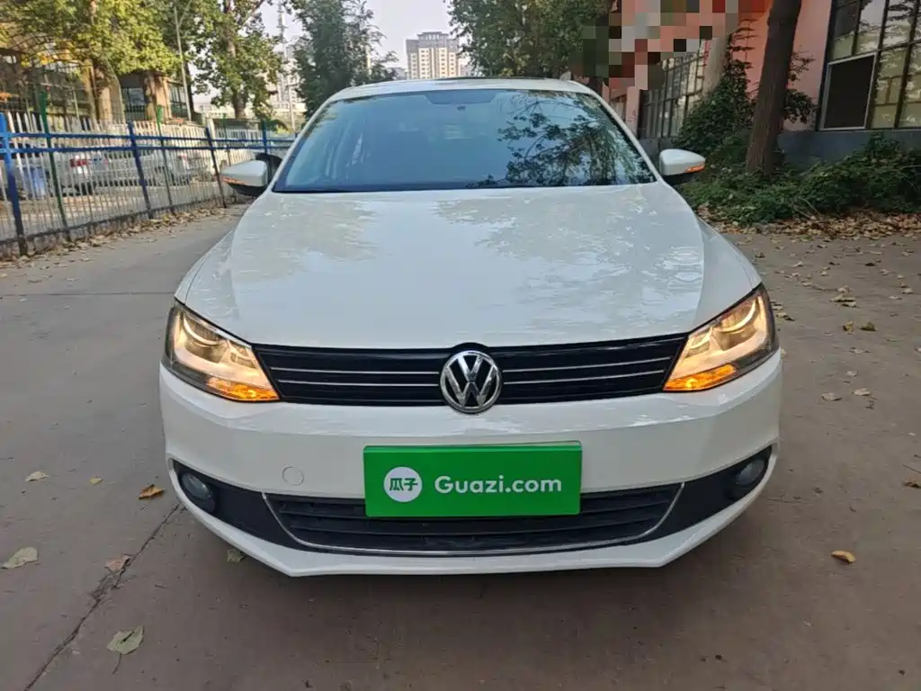 Фото 3 - Volkswagen Sagitar