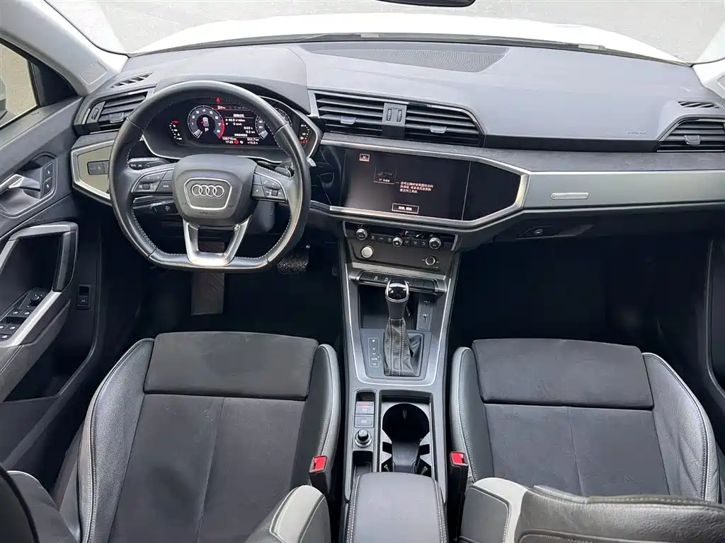 Audi Q3 2020 35 TFSI Fashion Dynamic фото 9