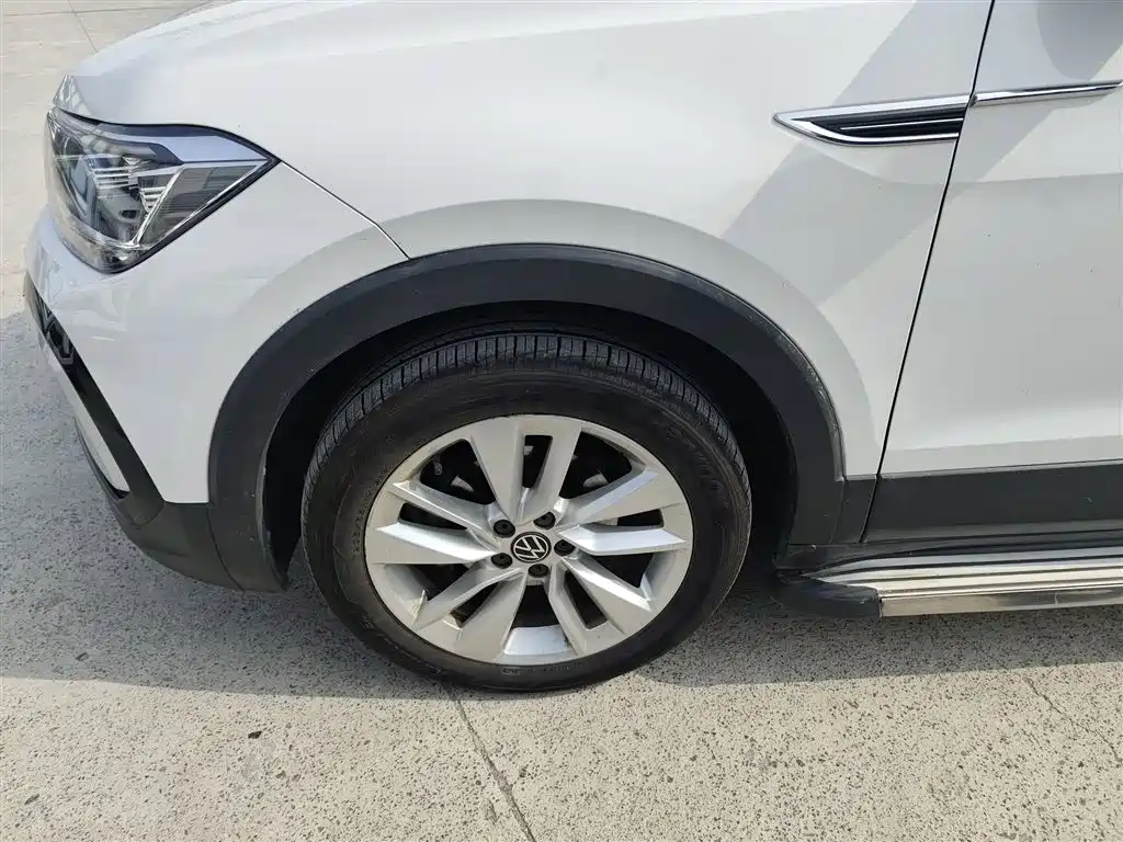 Volkswagen T-Cross 2021 1.5L Auto Comfort Edition фото 25