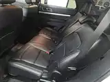 Photo 17 - Ford Explorer (Import)