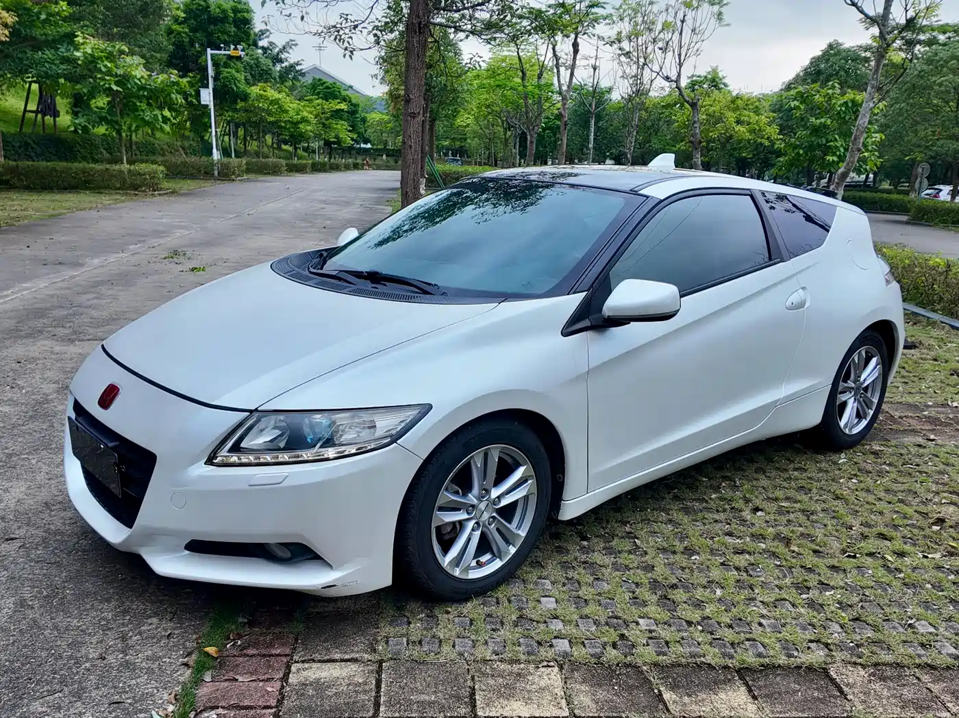 Honda CR-Z 2012 Hybrid фото 15