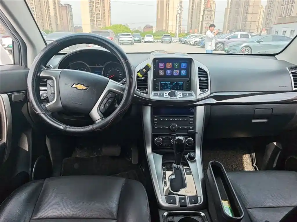 Chevrolet Captiva 2017 2.4L 4WD Flagship Edition 7-Seater фото 13