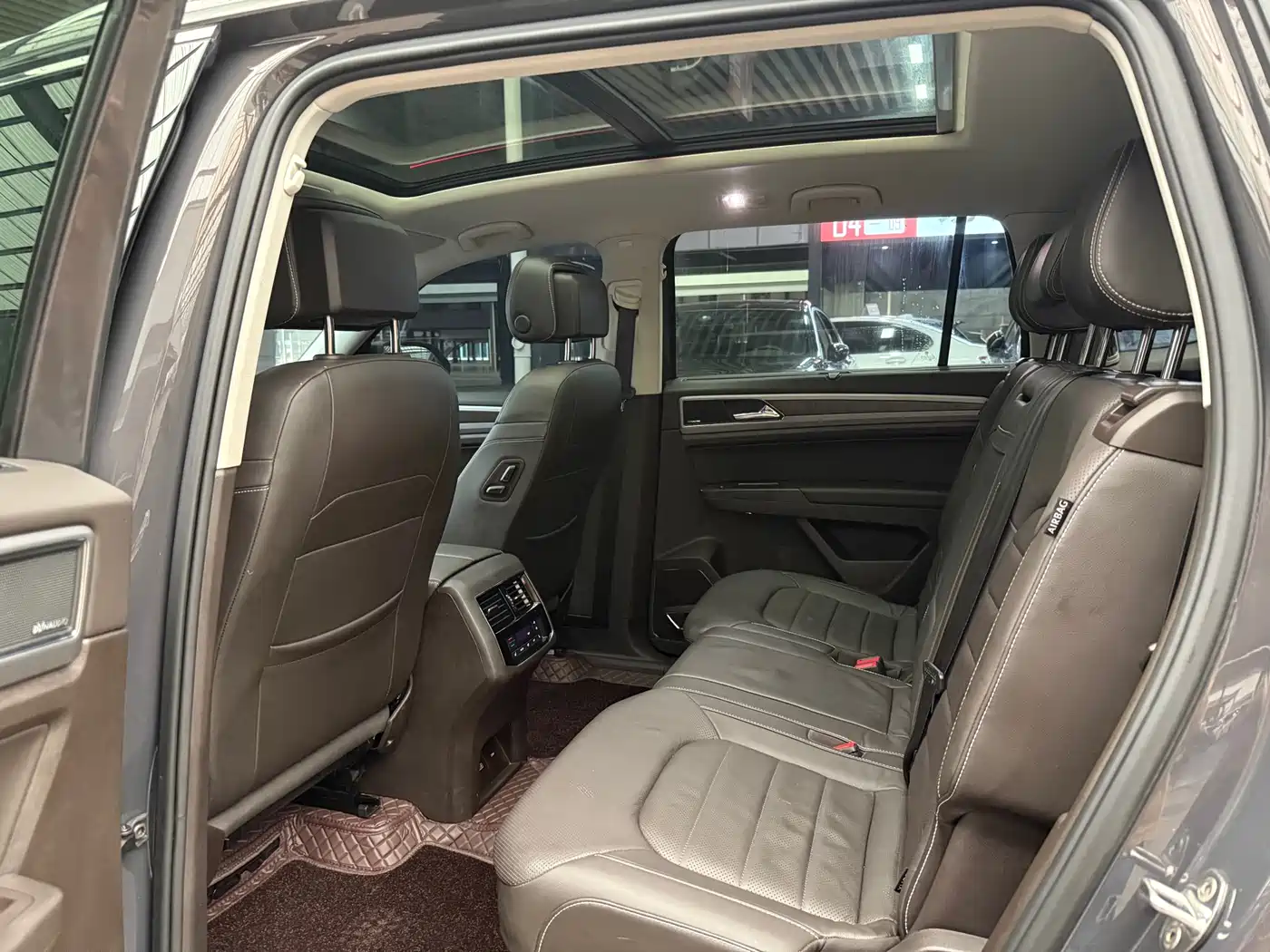 Volkswagen Teramont 2017 380TSI 4WD Flagship фото 18