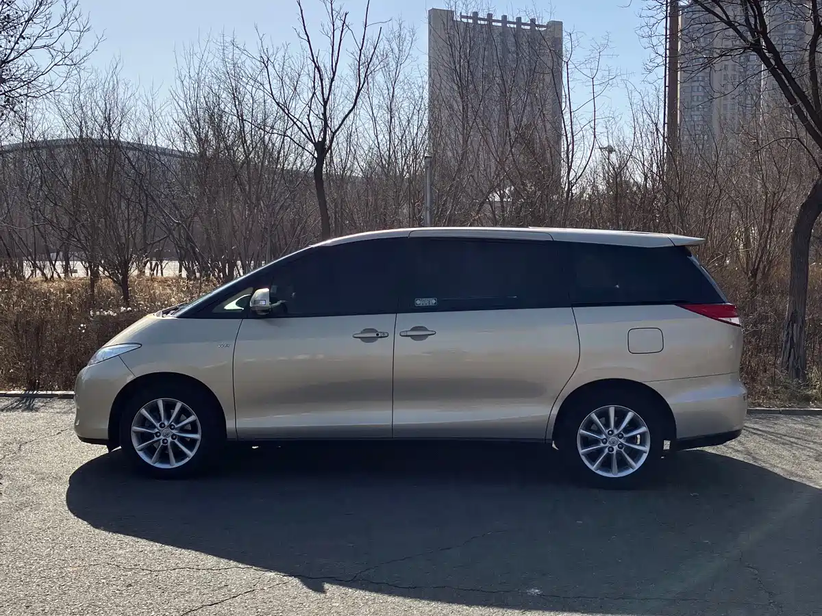 Toyota Previa 2012 2.4L 7-Seater Luxury Edition фото 10