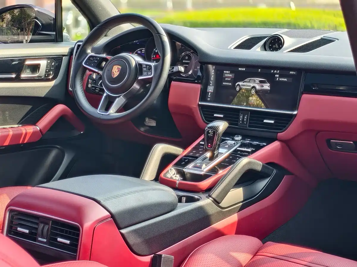 Porsche Cayenne 2018 Cayenne 3.0T фото 9
