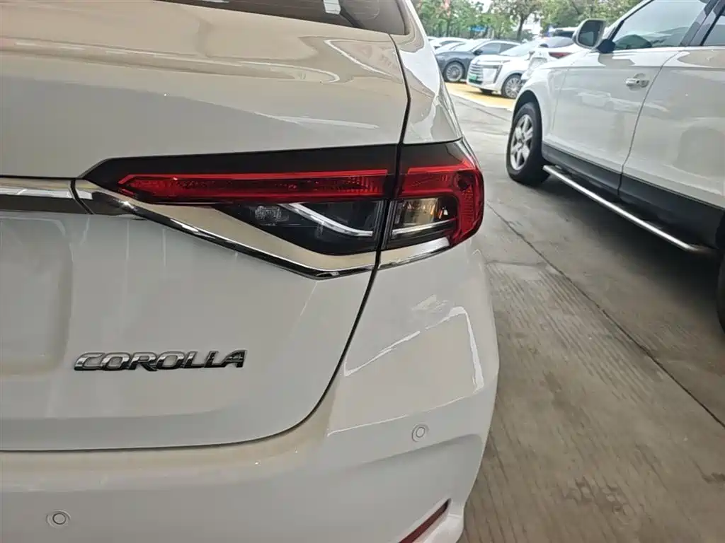 Toyota Corolla 2022 TNGA 1.5L CVT Pioneer Edition фото 8