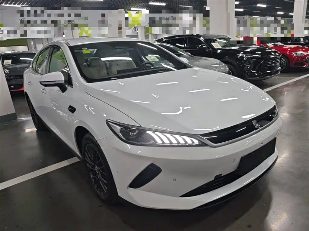 BYD Qin PLUS 2025 EV Smart Drive Edition 510KM Leading Type фото 4