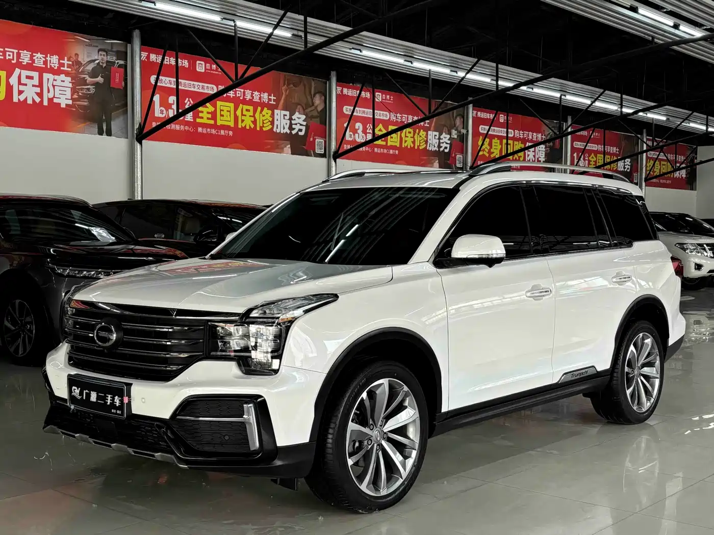 GAC Trumpchi Trumpchi GS8 2020 Model 390T AWD Premium (7-seater)