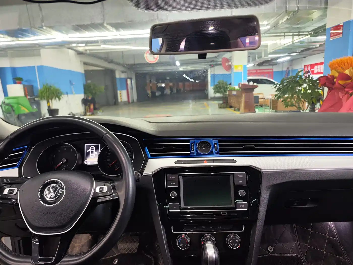 Volkswagen Magotan 2017 330TSI DSG Luxury фото 16