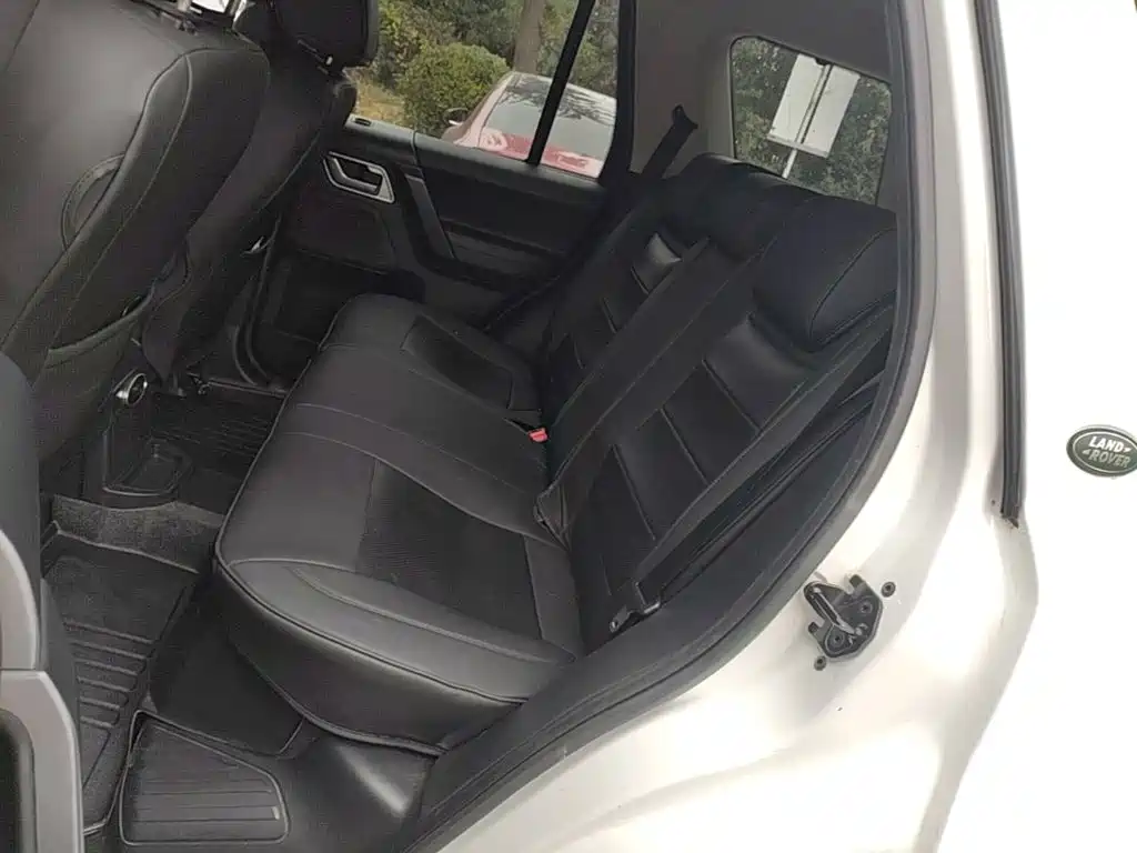 Land Rover Freelander 2 2014 2014 2.0T Si4 SE Gasoline Edition