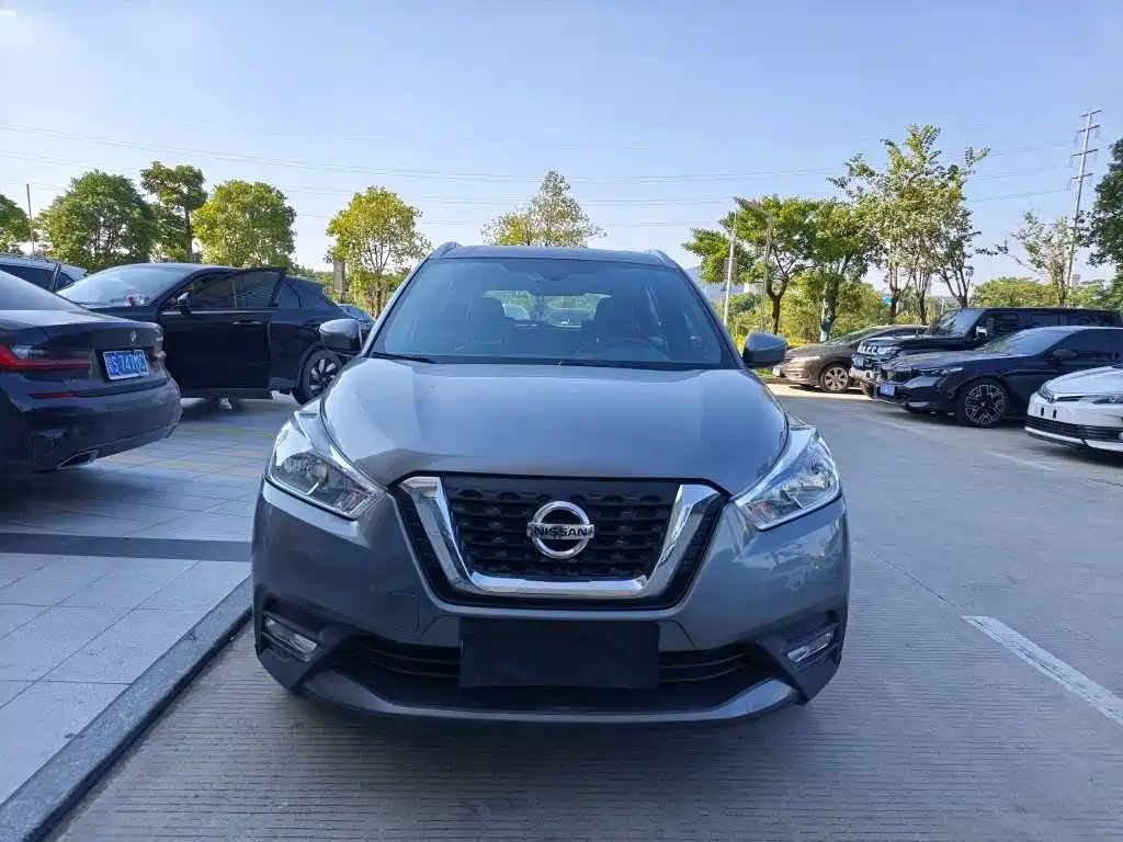 Фото 2 - Nissan Kicks