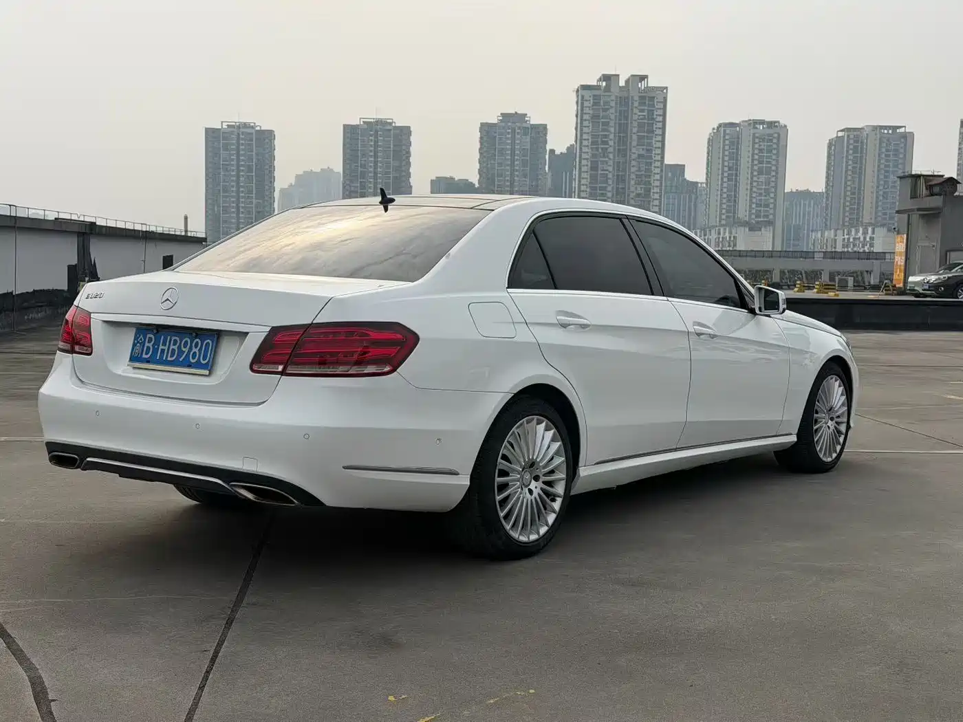 Mercedes-Benz E-Class 2015 E 320 L Sport Luxury фото 7