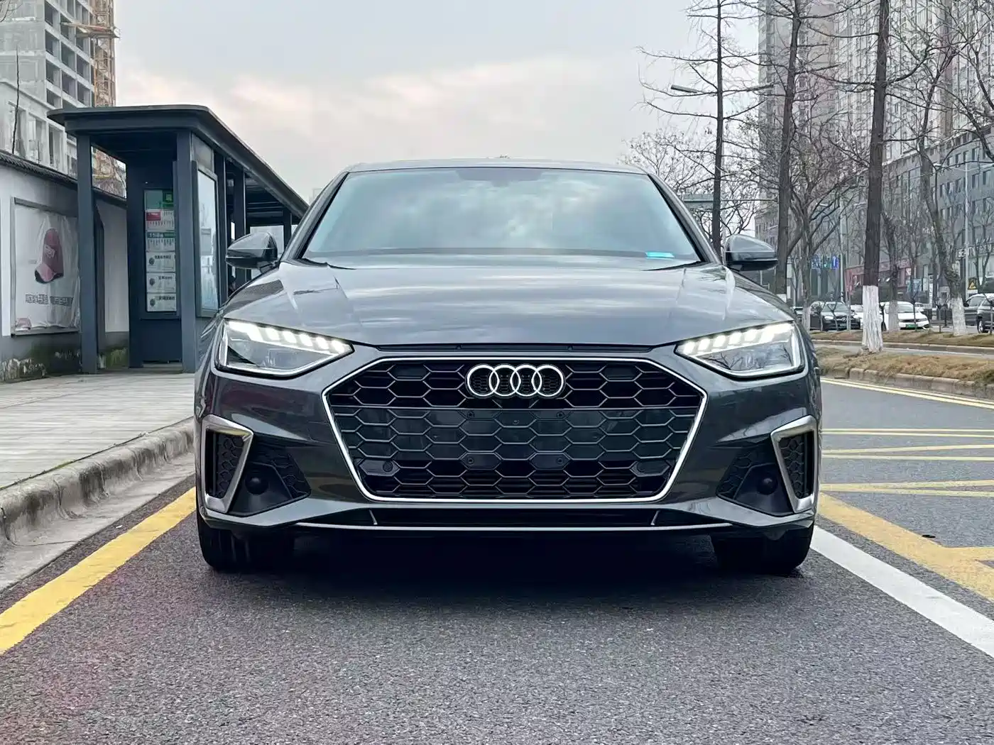 Audi A4L 2020 40 TFSI Fashion Dynamic Edition фото 2