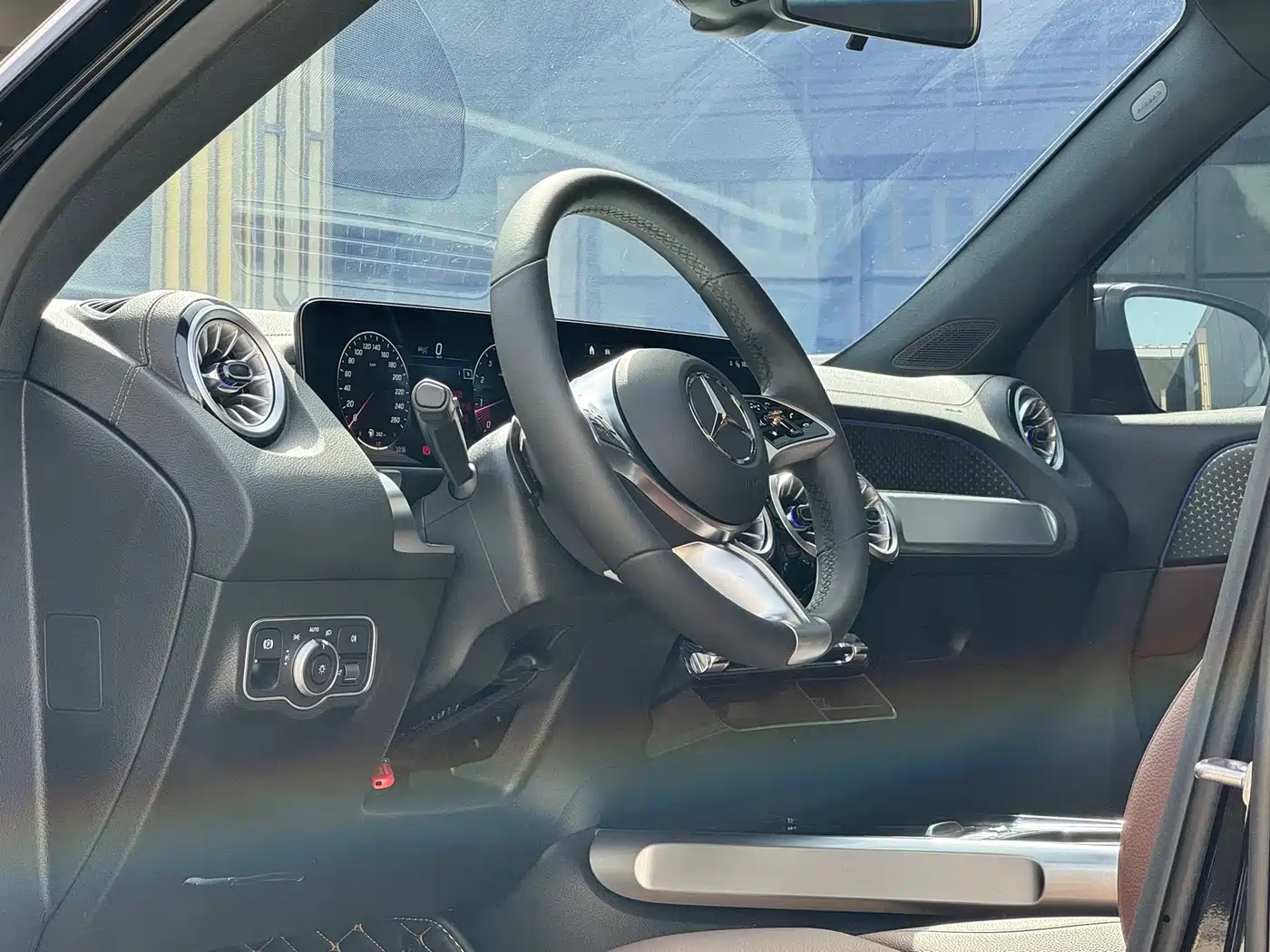 Mercedes-Benz GLB 2024 GLB 220 Fashion фото 13