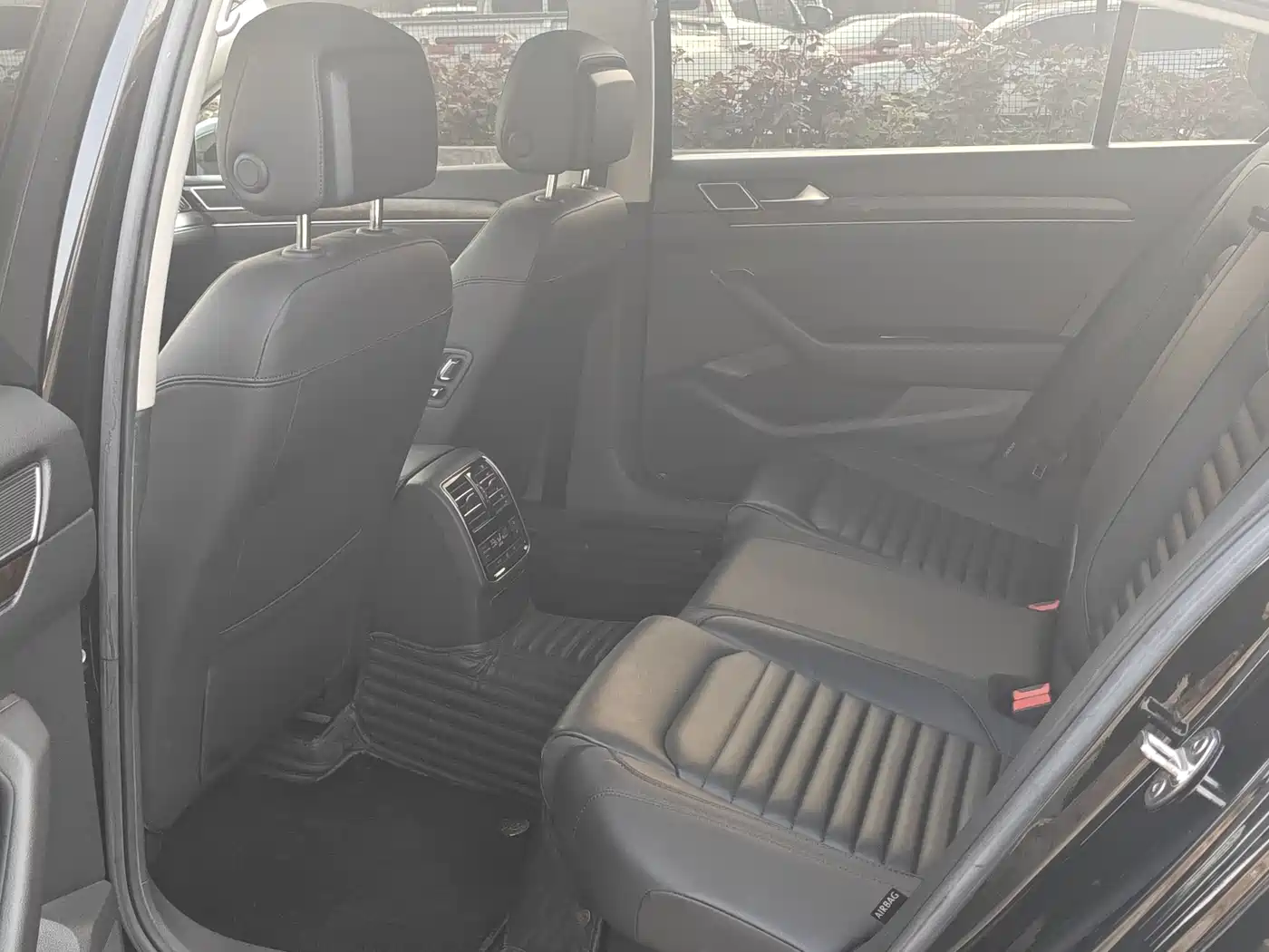 Volkswagen Magotan 2019 330TSI DSG Luxury China V фото 22