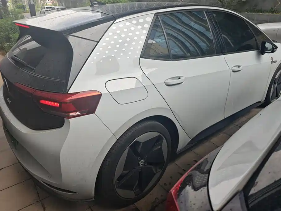 Volkswagen ID.3 2023 Upgraded Pure Intelligence Edition фото 3