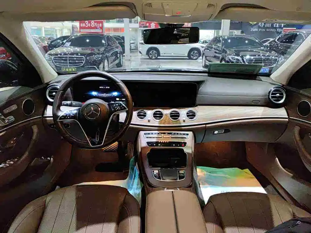 Mercedes-Benz E-Class New Energy 2022 E 350 e L Plug-in Hybrid Sedan фото 22