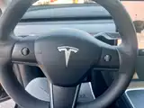 Photo 11 - Tesla Model Y
