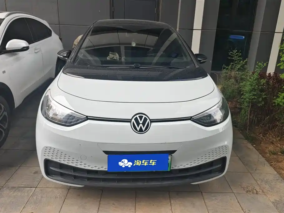 Volkswagen ID.3 2023 Upgraded Pure Intelligence Edition фото 2