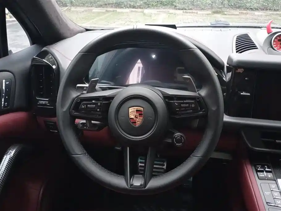 Porsche Cayenne 2011 Cayenne 3.0T фото 15