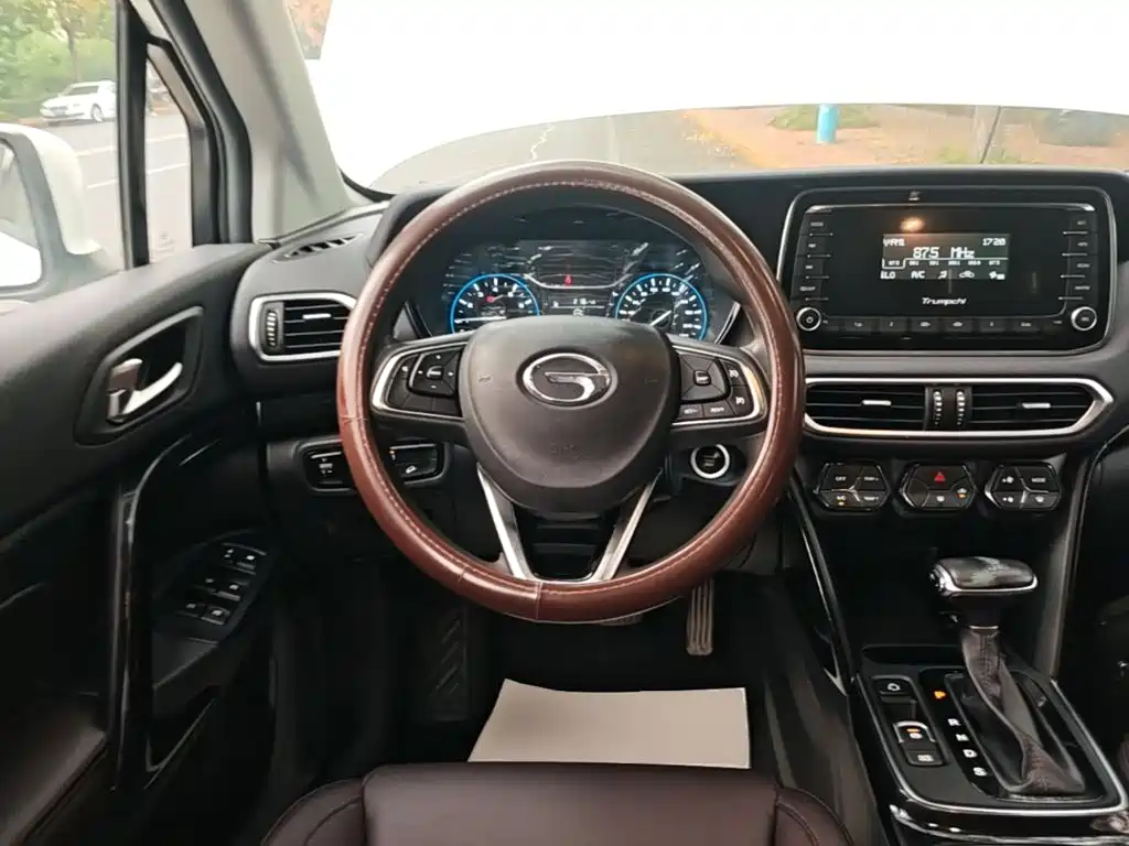 Фото 11 - GAC Trumpchi GS4
