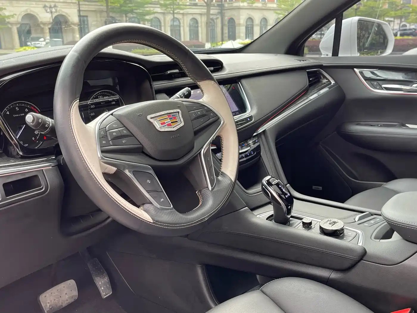 CADILLAC XT5
