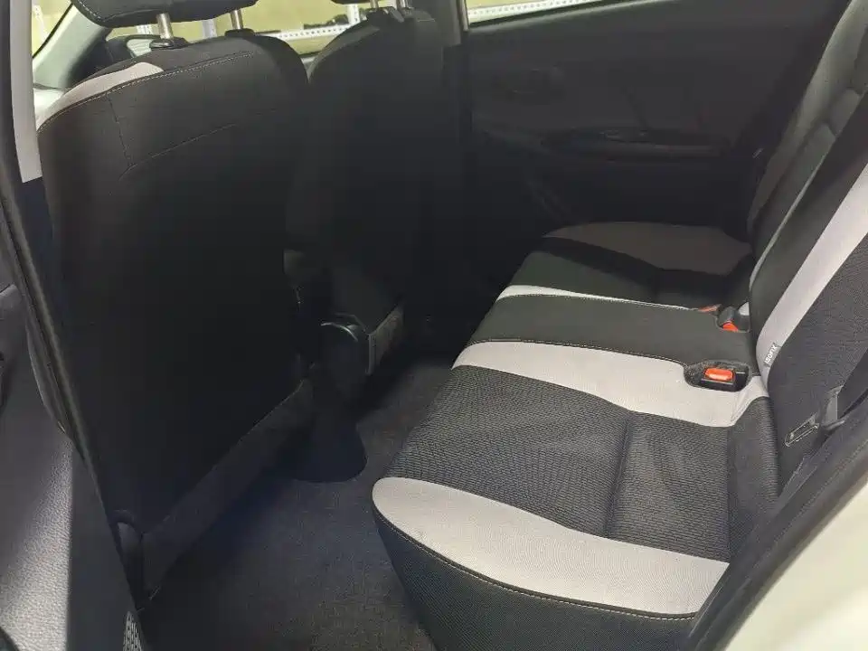 Toyota YARiS L Zhi Xuan 2022 1.5L CVT Leading PLUS Edition фото 8