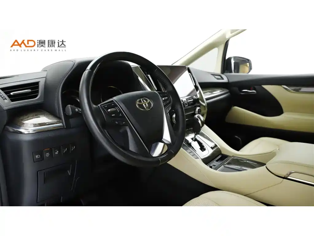 Toyota Vellfire 2021 Crown Hybrid 2.5L HV Premium Edition фото 6
