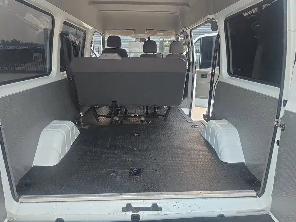 Jiangling Tesun 2019 2017 2.8T Commercial Transport Short Wheelbase Medium Roof 6/7/8 Seats JX493