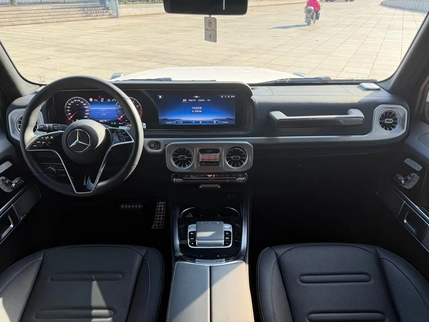 Mercedes-Benz G-Class 2025 G 500 фото 8