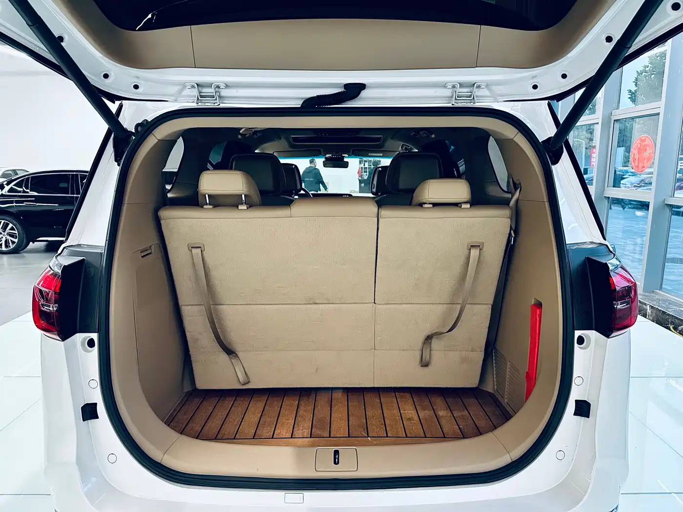 Buick GL8 2021 ES Landlord 653T Luxury фото 36