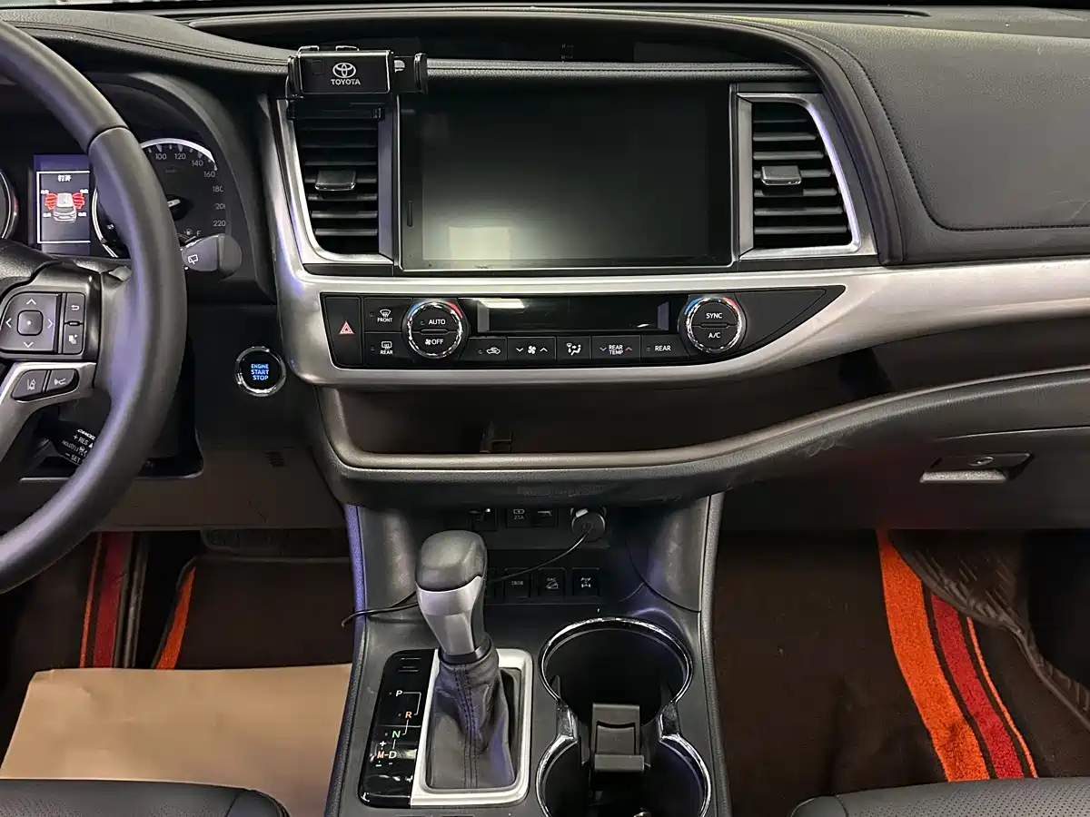 Toyota Highlander 2021 2.0T AWD Luxury 7-Seater фото 12