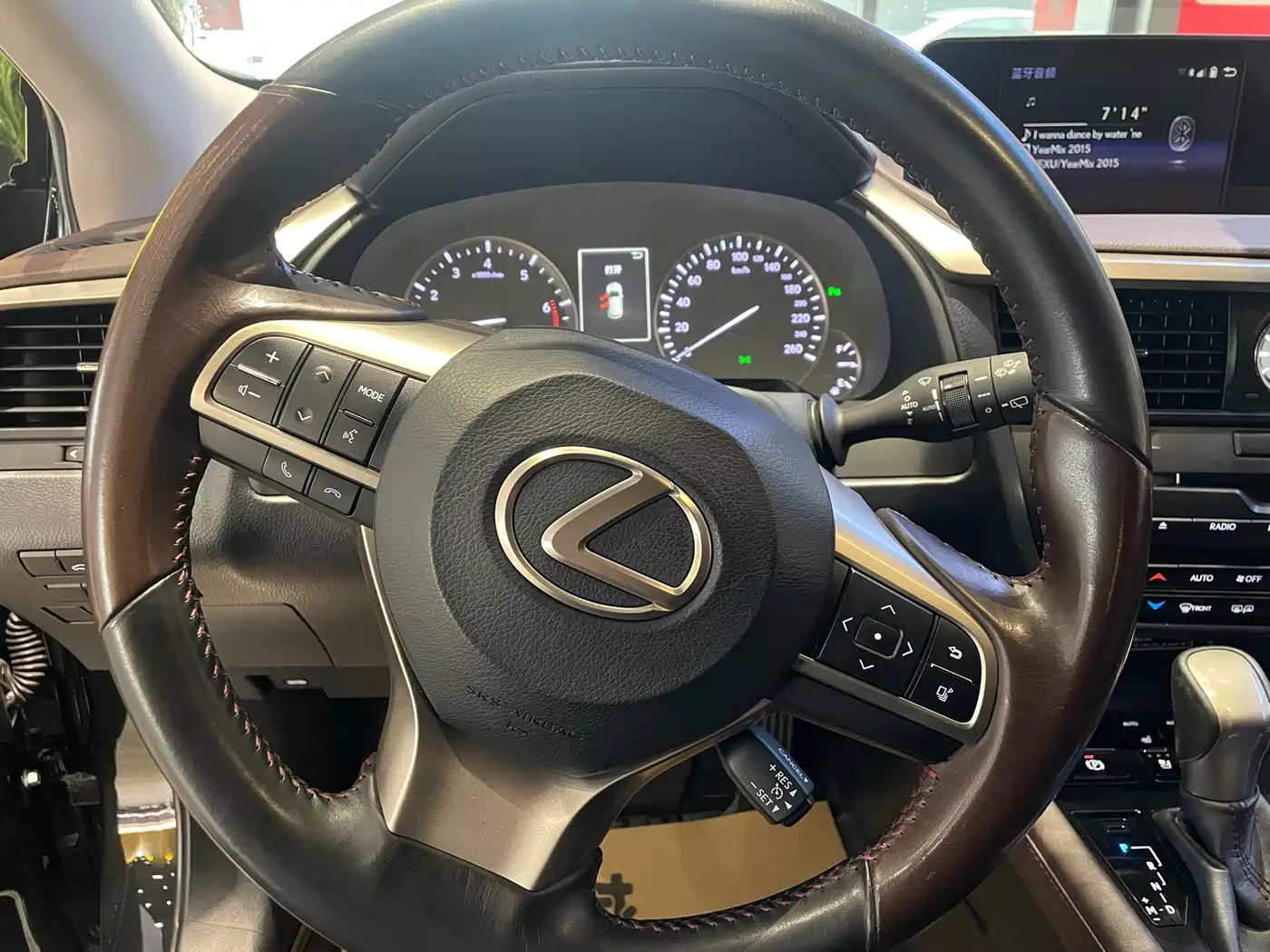 LEXUS RX