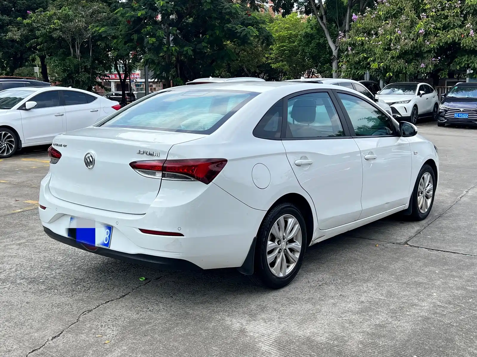 Фото 9 - Buick Excelle