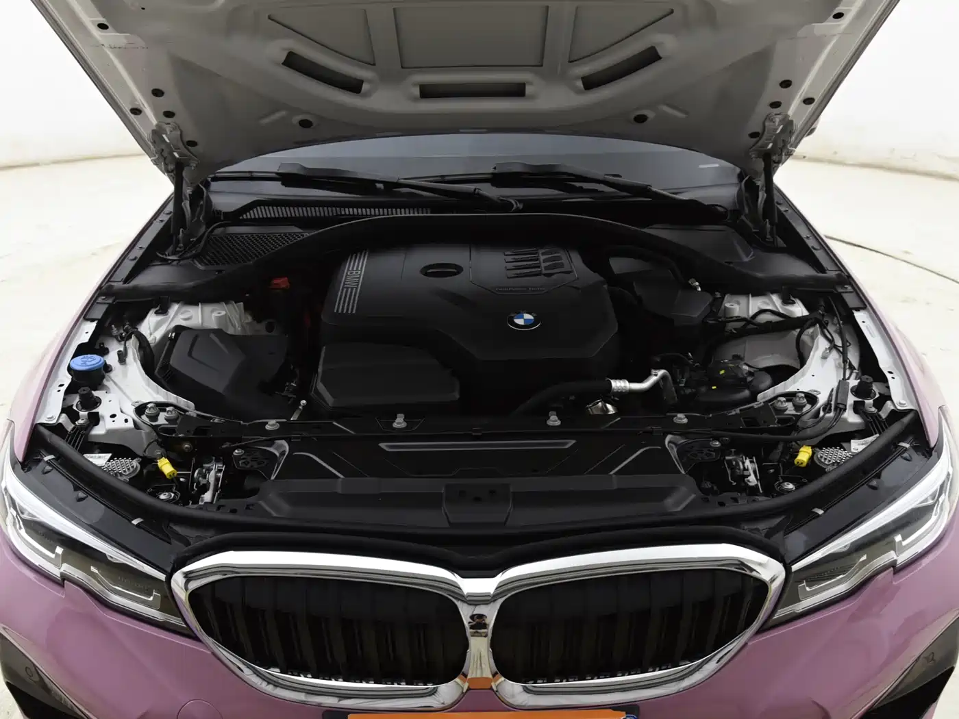 BMW 3 Series 2022 325Li xDrive M Sport Package фото 15