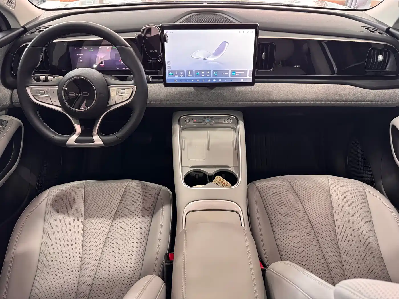 BYD Hai Shi 05 EV 2026 2025 520KM Smart Navigation Edition