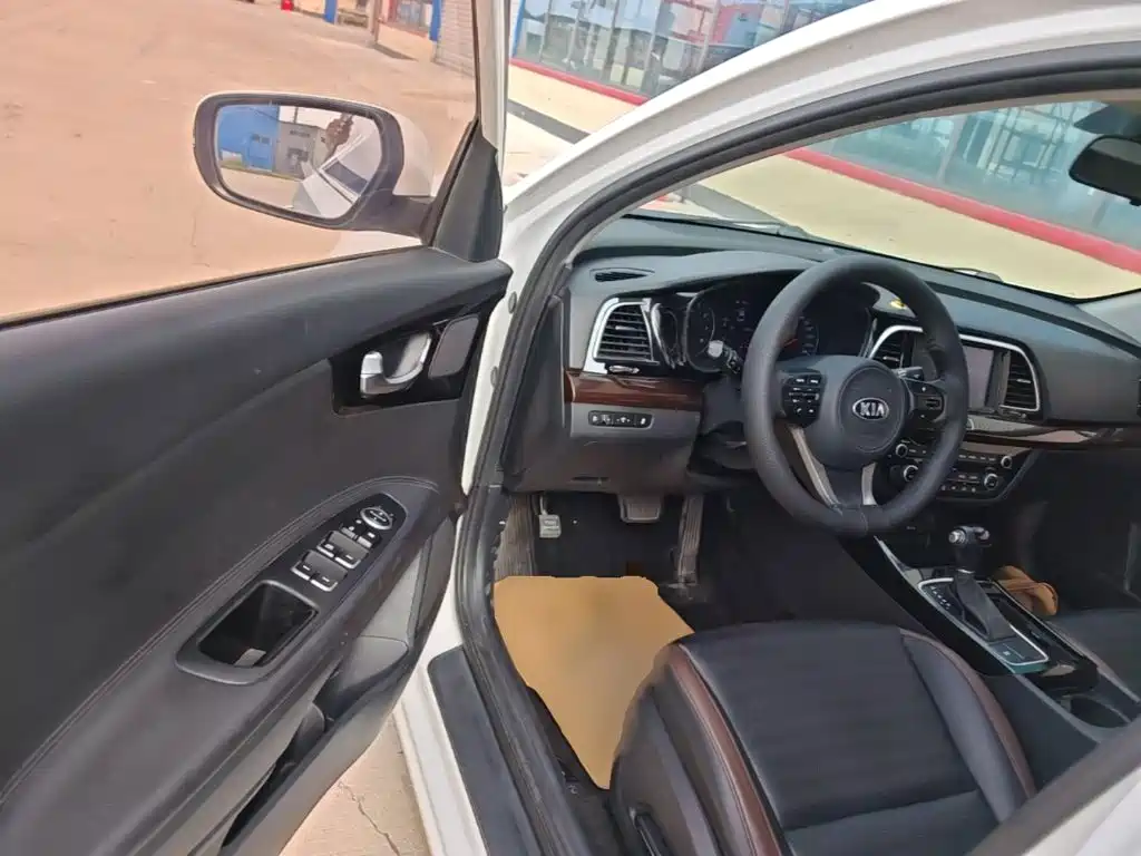 Kia K4 2017 2017 1.8L Automatic GL