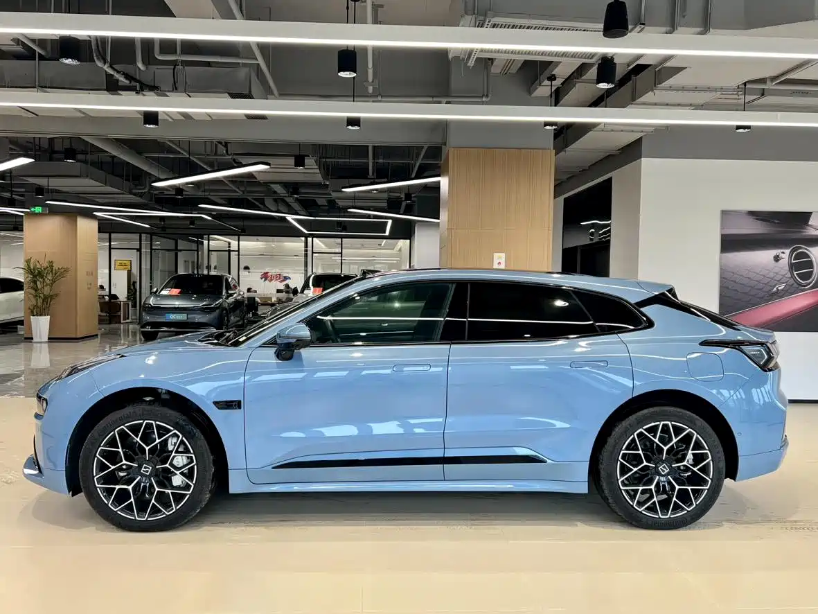 ZEEKR EXTREME KRYPTON 001