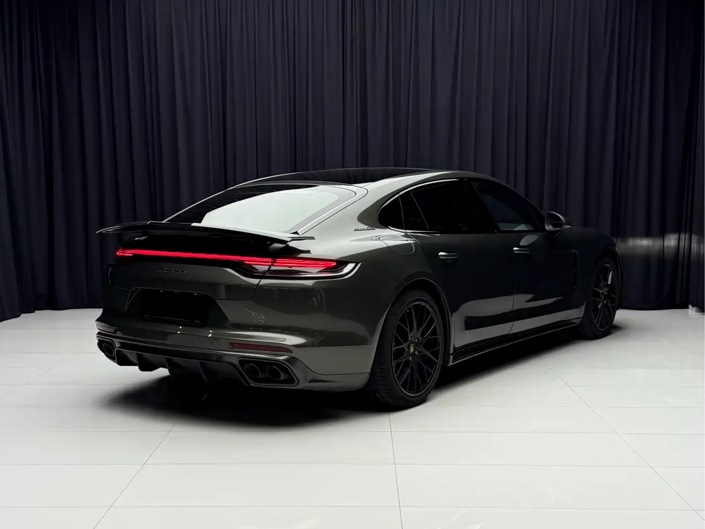 Porsche Panamera 2023 Panamera Executive Long Wheelbase 2.9T фото 6