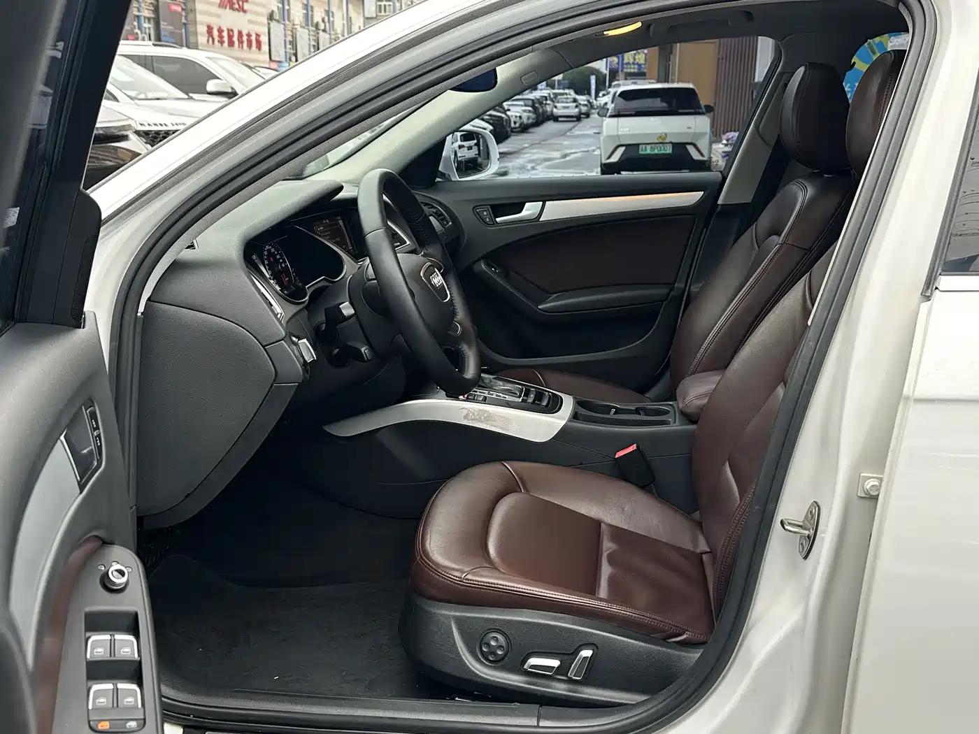 Audi A4L 2016 30 TFSI Collector's Edition Automatic Comfort фото 11